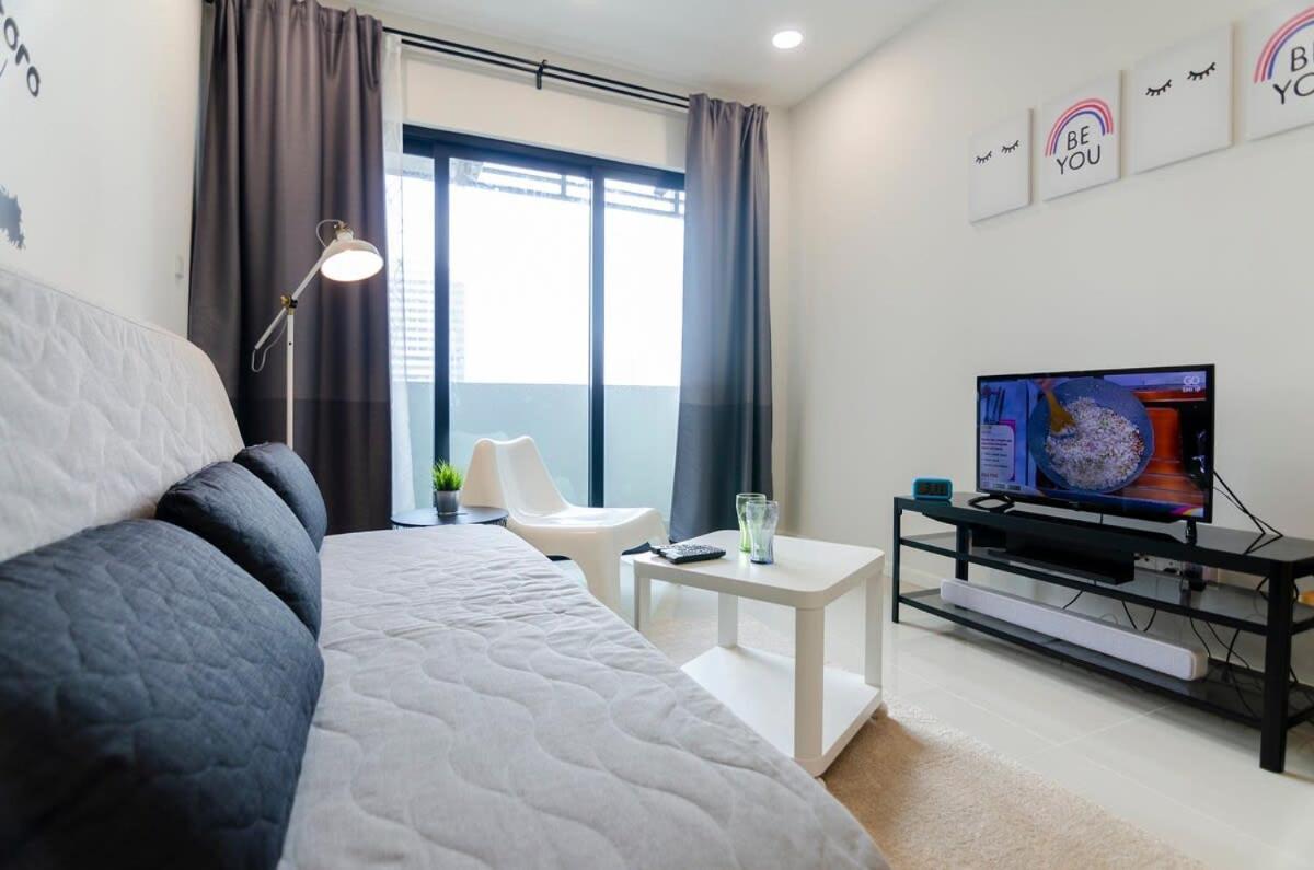 Totoro Theme Suite In Suasana Jb ยะโฮร์บาห์รู ภายนอก รูปภาพ
